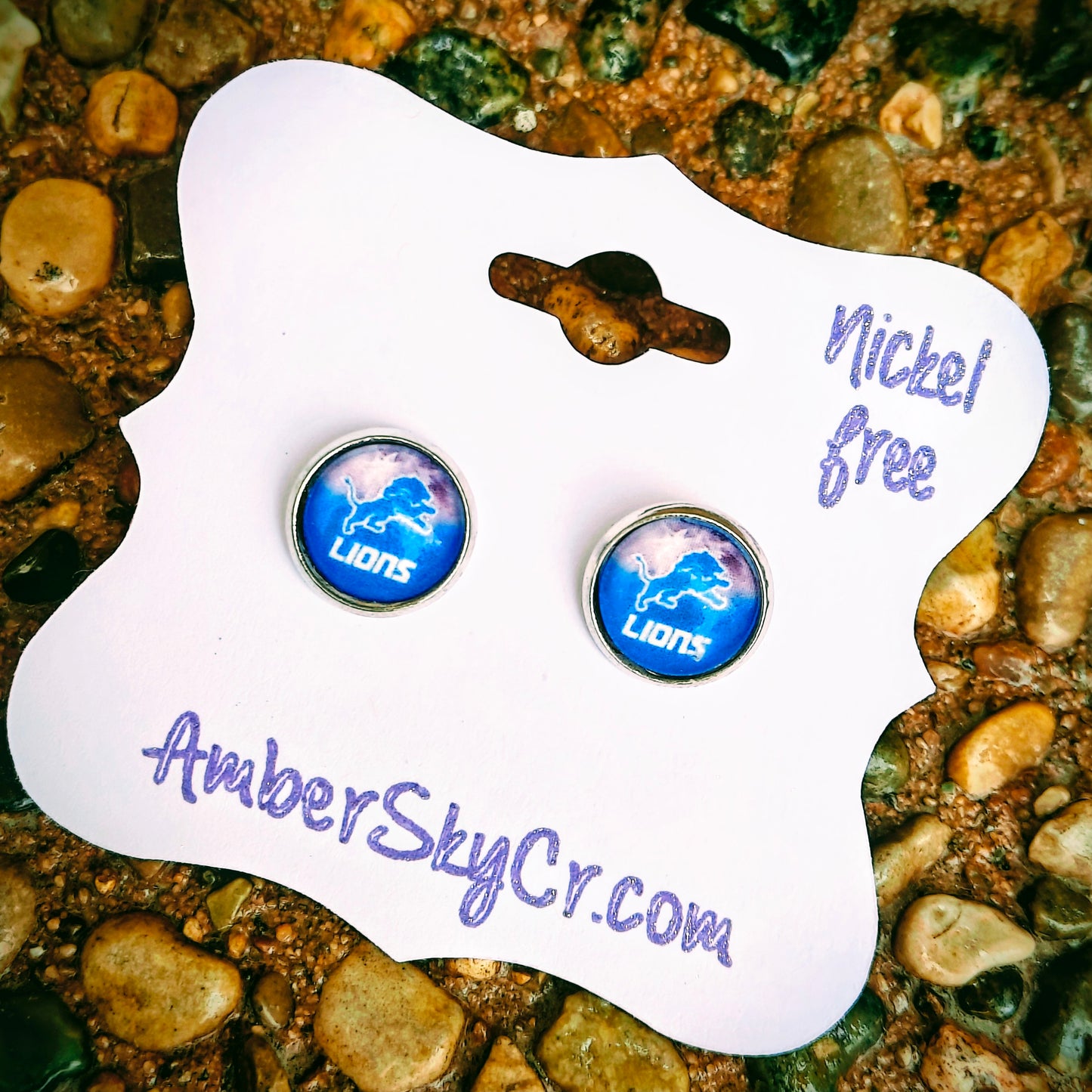 Lions- 10mm Stud Earrings